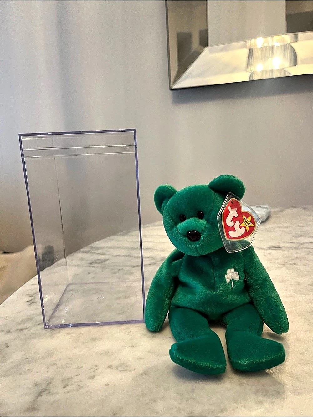 Vintage TY Beanie Baby Erin the Bear 🍀 Green Shamrock with Original Tag (include